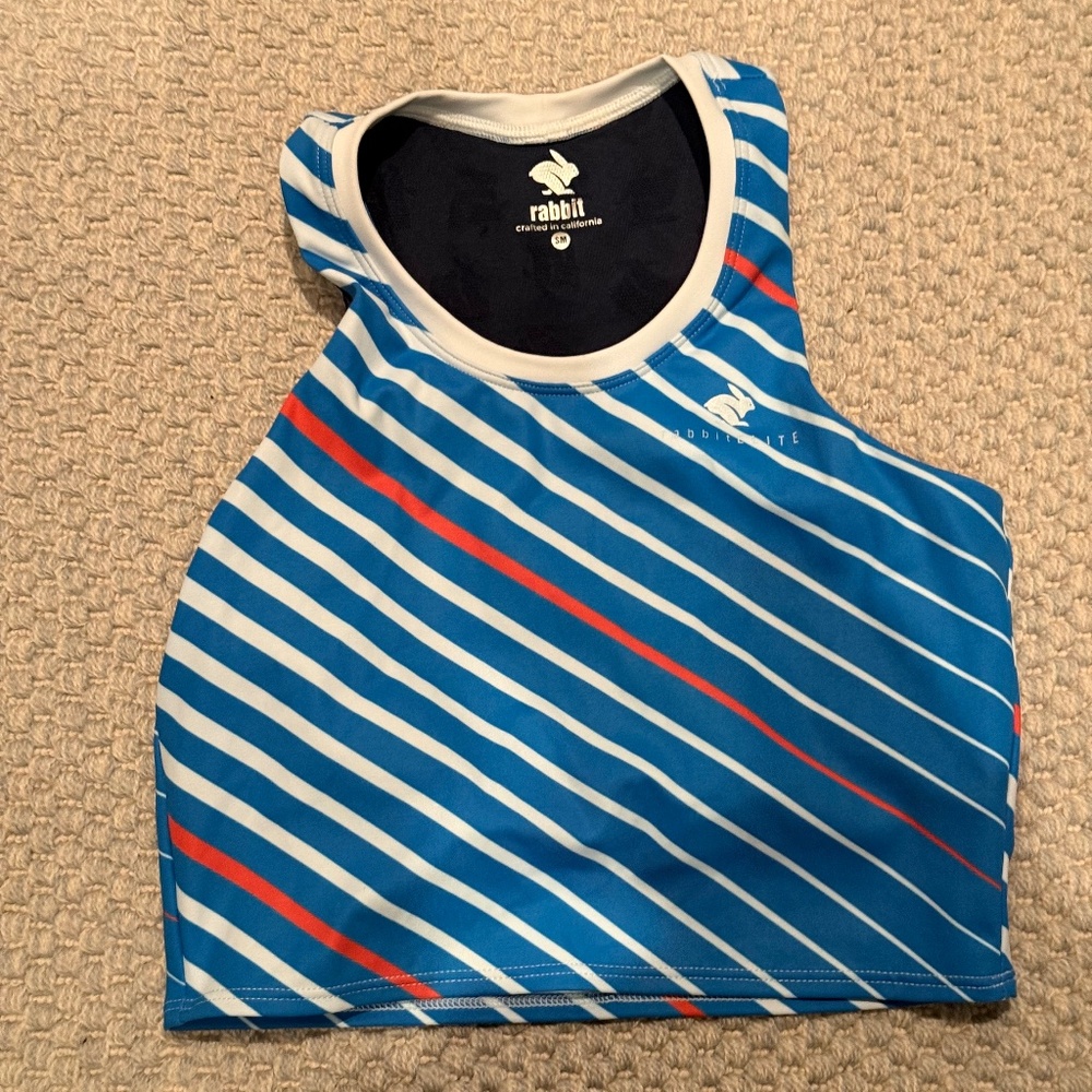 Rabbit racing crop with built in sports bra